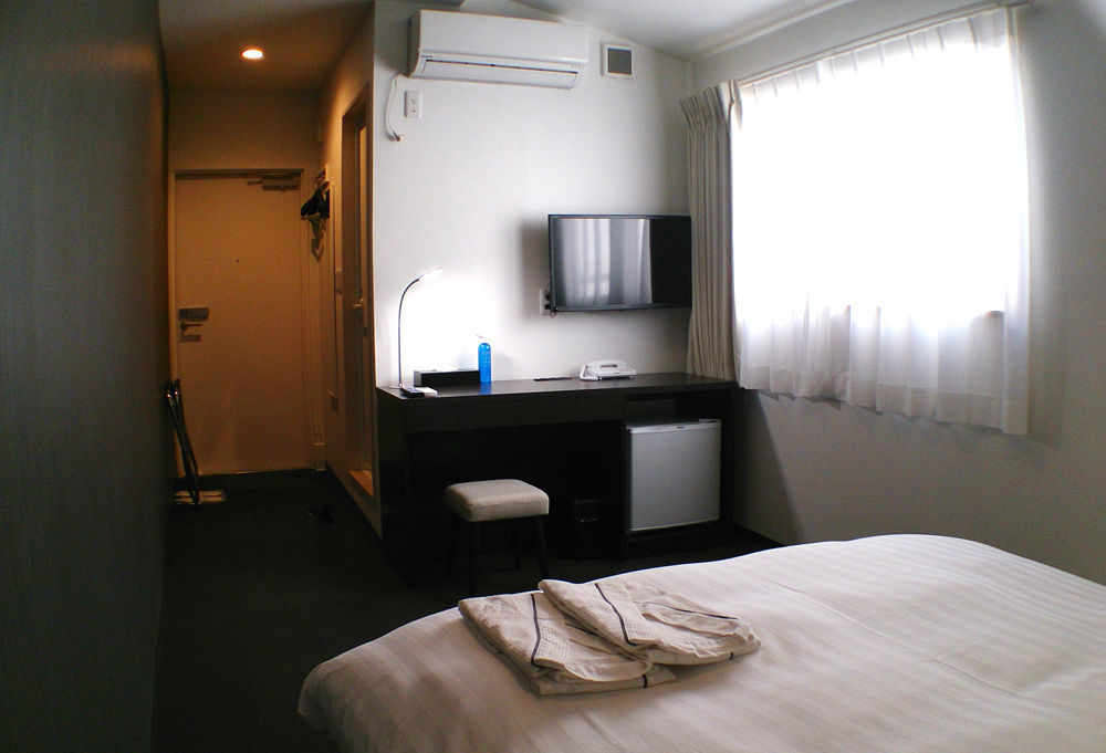 Akasaka Crystal Hotel (Adults Only) Tokyo Esterno foto