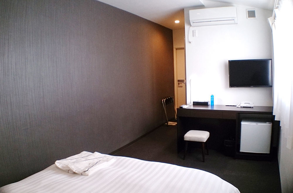 Akasaka Crystal Hotel (Adults Only) Tokyo Esterno foto